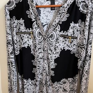 Like New Women’s Blouse